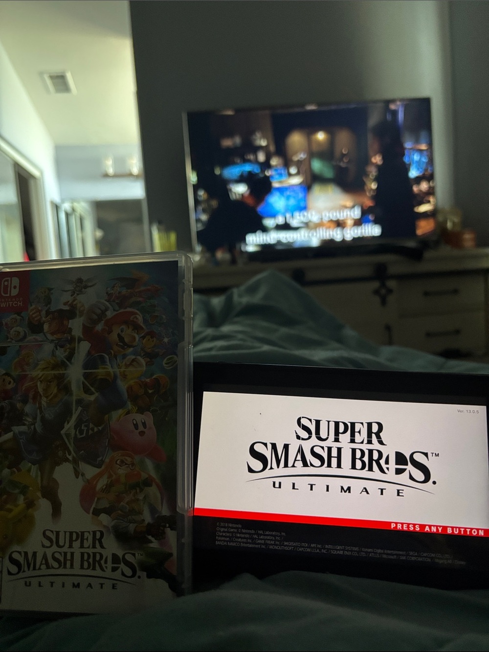 Nintendo Switch Display with Super Smash Bros. Ultimate - Black & White
